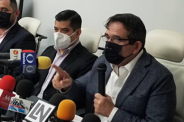 Detectan dos casos sospechosos de la variante Ómicron de Covid en Sinaloa