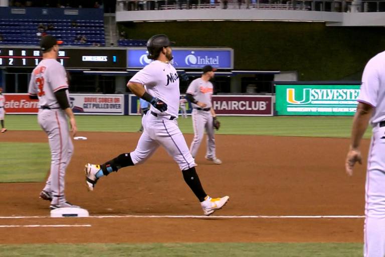 Jorge Alfaro inhabilitado por Marlins; sube Sandy León