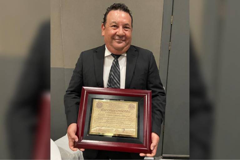 Es Martín Osuna el Contador del Año