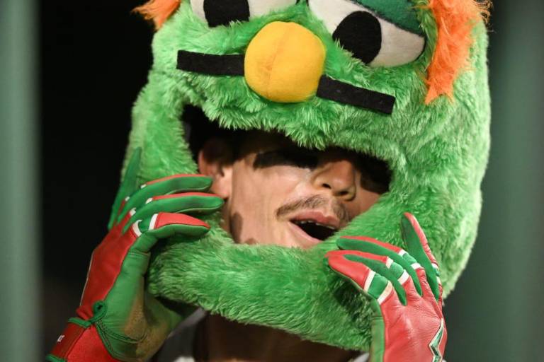 Jarren Durán da jonrón para respaldar joya de Brayan Bello