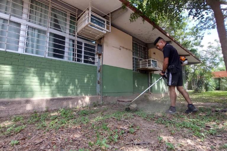 Reporta Gobierno estatal 117 escuelas de Sinaloa con falta de alumbrado y red eléctrica