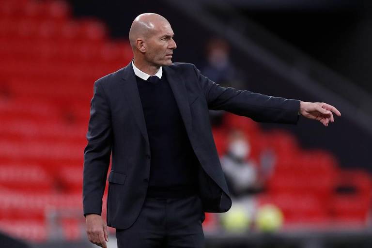 El Real Madrid lo hace oficial: Zinedine Zidane deja el banquillo