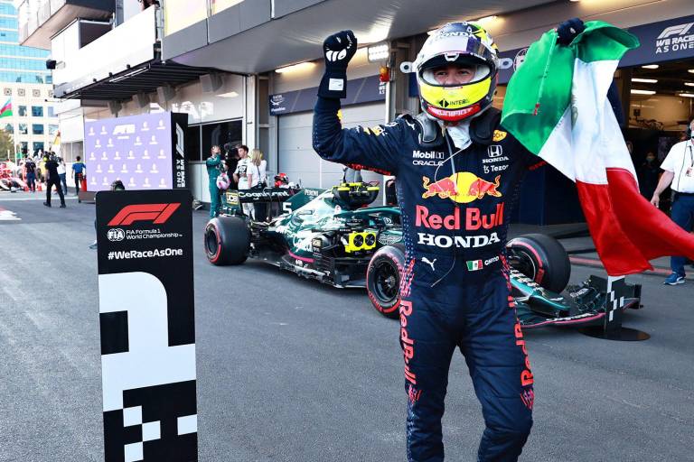¡Checo Pérez conquista el Gran Premio de Azerbaiyán!