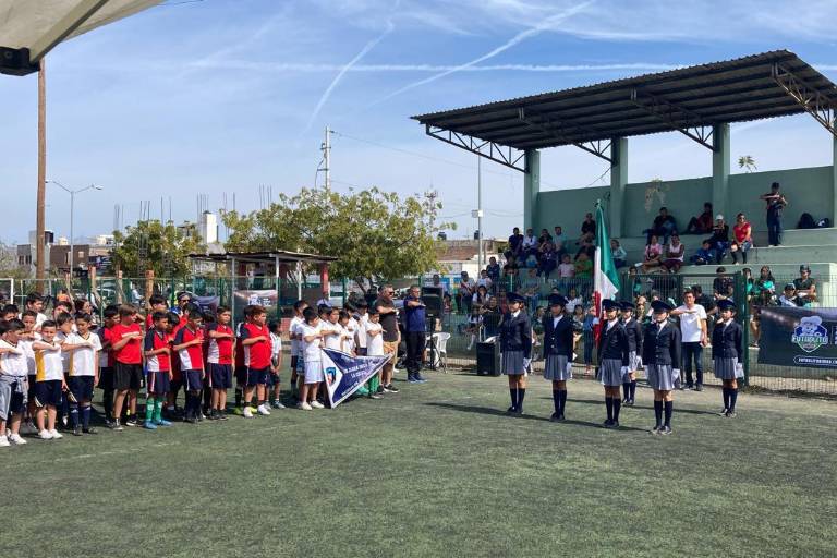 Inicia con 56 equipos el Futbolito Bimbo 2024 en Mazatlán