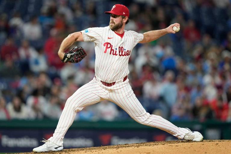 Los Medias Blancas adquieren a Gilbert de los Filis a cambio de un jugador de ligas menores