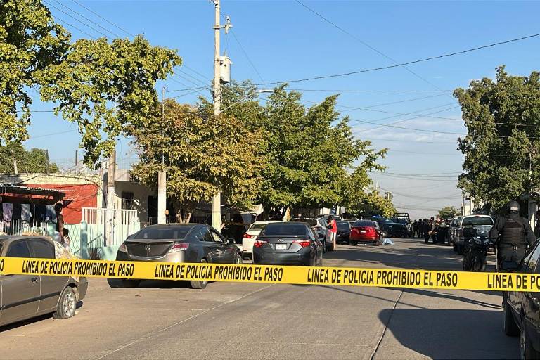 Matan a ocho en Sinaloa, entre ellos a dos jóvenes mujeres en un ataque en Culiacán
