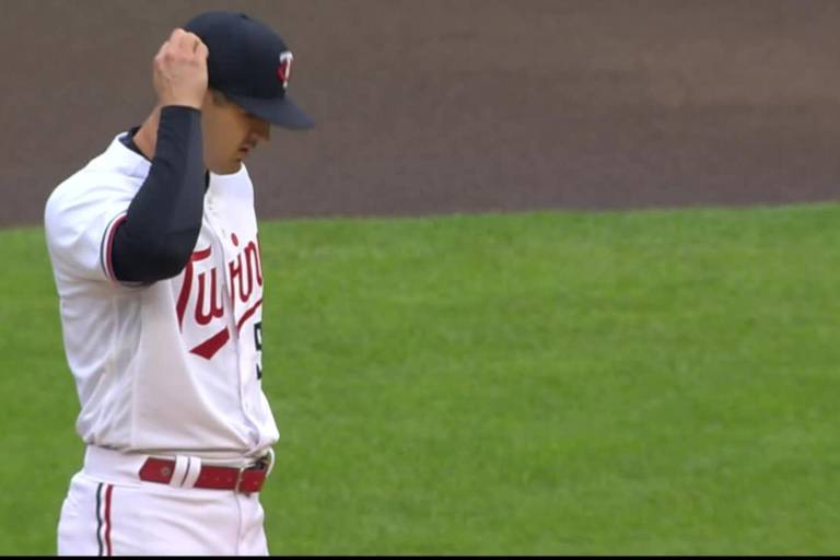 Rangers anuncian acuerdo de dos temporadas con Tyler Mahle