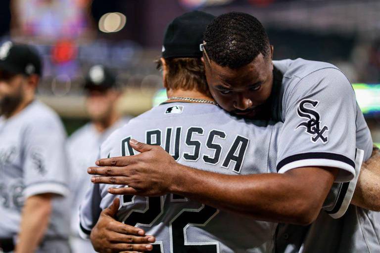 Eloy Jiménez volvió a pegar dos jonrones y los Medias Blancas ganaron