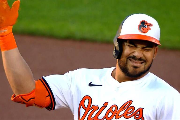 Anthony Santander remolca dos y Orioles vuelven a dominar a Medias Blancas