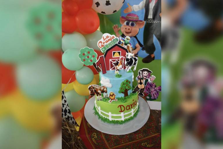 Julián Darío Delgado Gil festeja desde la granja