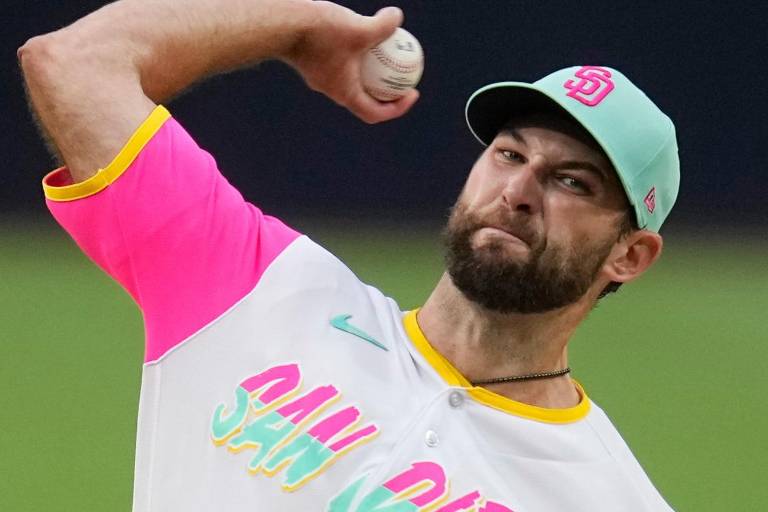 Wacha pacta con los Reales por dos años y 32 millones de dólares