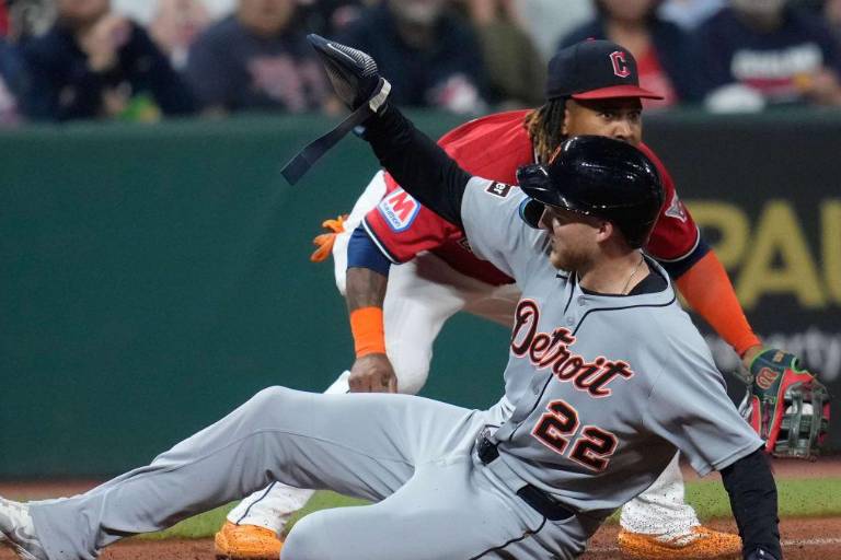 Tigres salen del bache y vencen a Guardianes para empatar la cima de la Central