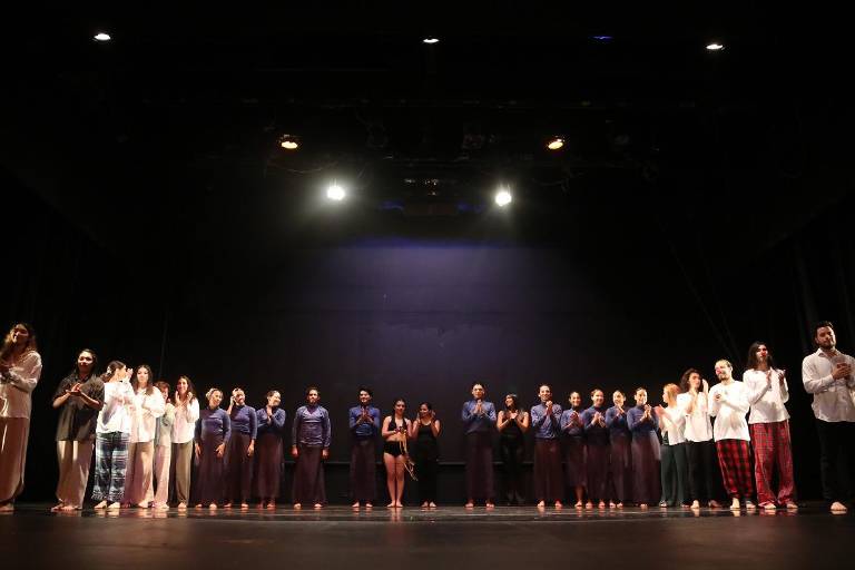 Alumnos de danza asombran con su talento al presentar siete coreografías