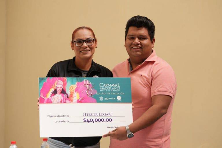 ‘Imperio y Fiesta’ gana concurso de comparsas del Carnaval de Mazatlán 2023