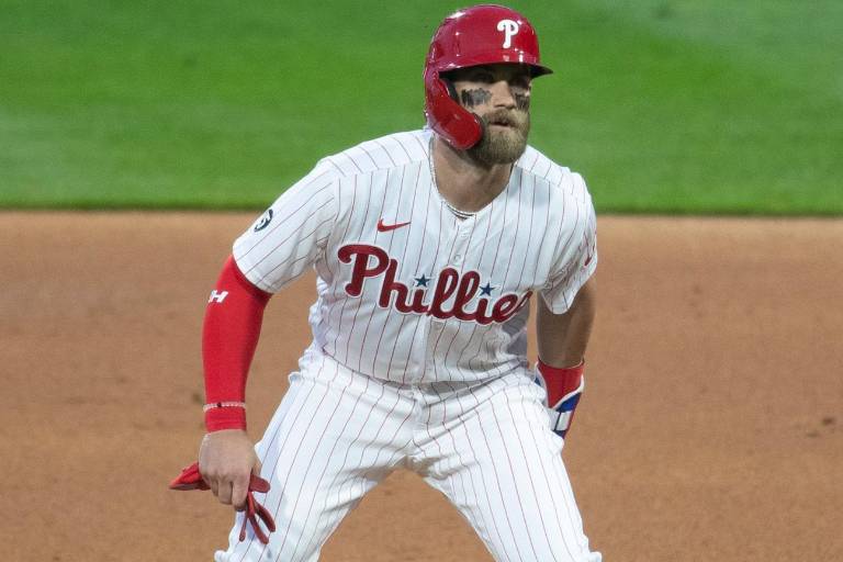 Bryce Harper sale de la lista de lesionados