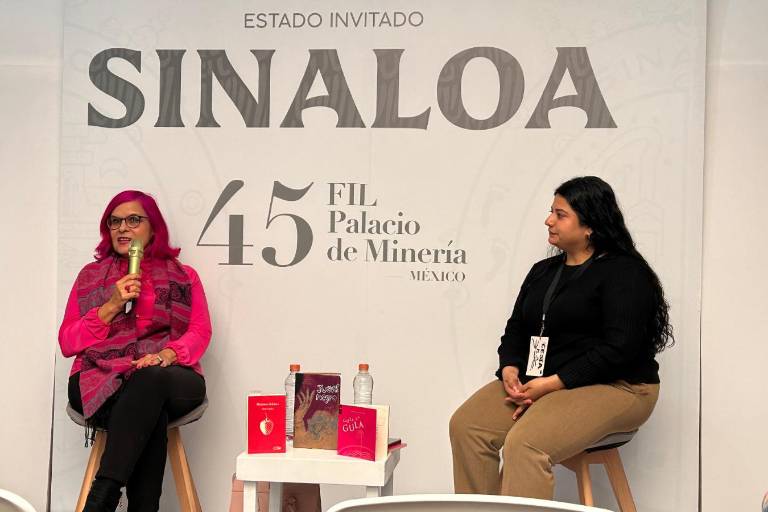 Comparte Dina Grijalva su apasionada relación con la minificción