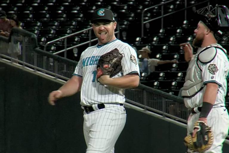 Hendriks regresa a los Medias Blancas después de vencer al cáncer