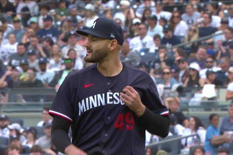 Pablo López firma extensión de cuatro años con Mellizos