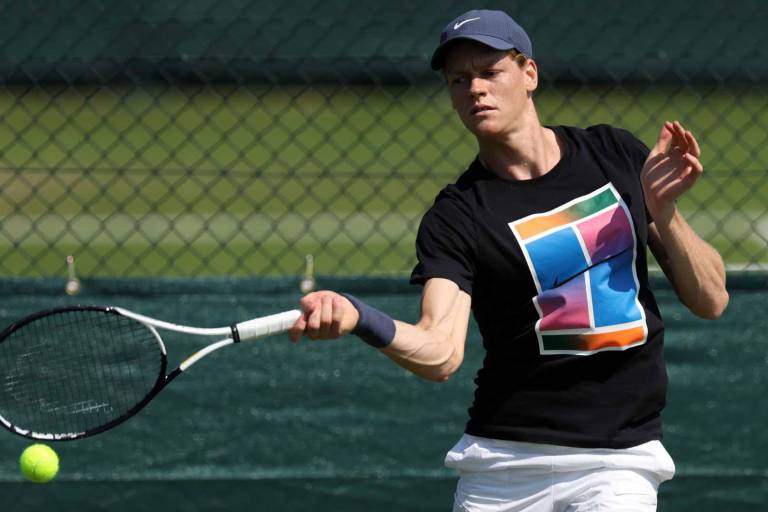 Sinner y Alcaraz encabezan el Día 1 en Wimbledon