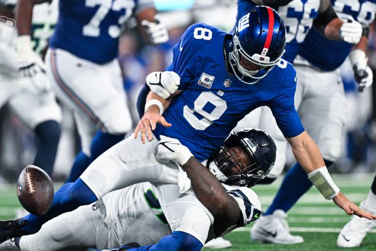 Seahawks dominó de visita 24-3 a Giants para hilvanar su tercera victoria