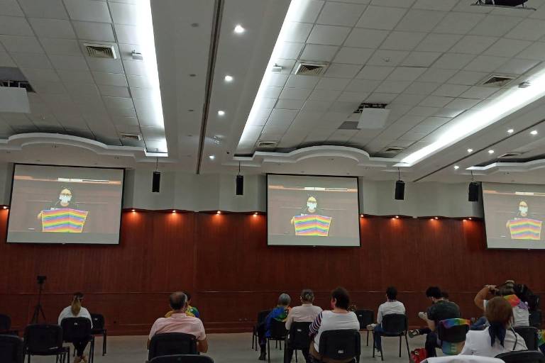 Bancada del PRI se ausenta de la sesión en que se votará el matrimonio igualitario