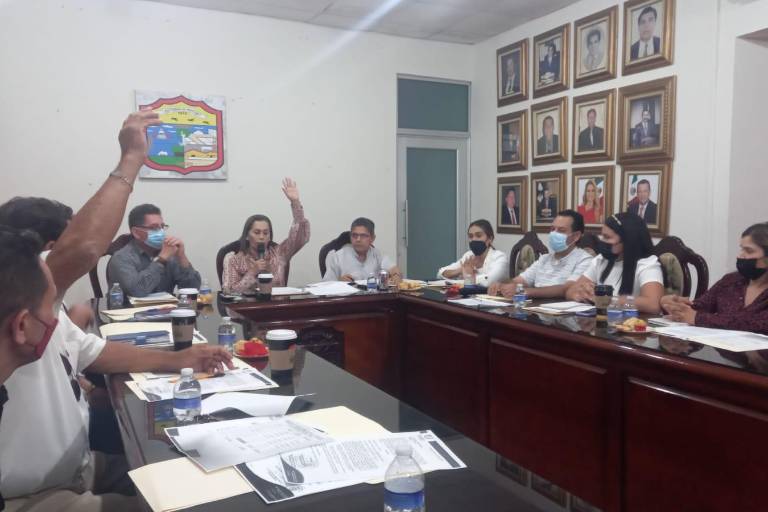 Escuinapa acuerda adelanto de participaciones estatales para saldar adeudos con sindicalizados