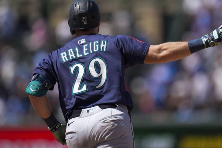 Cal Raleigh es ahora el cátcher con más jonrones antes de un Juego de Estrellas
