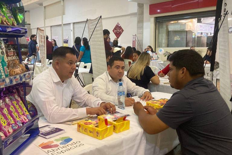 Ofrecen alrededor de 400 vacantes en el evento ‘Empleotón 2024’