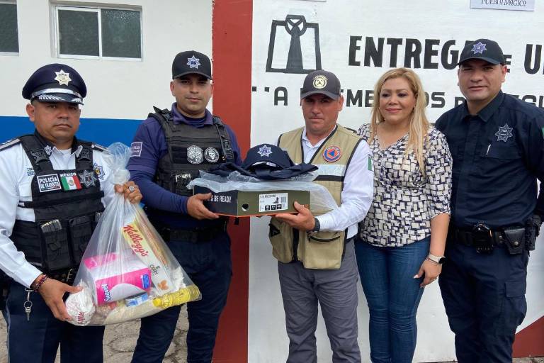 Elementos de Seguridad Pública en Rosario reciben uniformes nuevos
