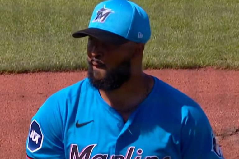 Sandy Alcántara luce afilado en su primera apertura desde el 2023