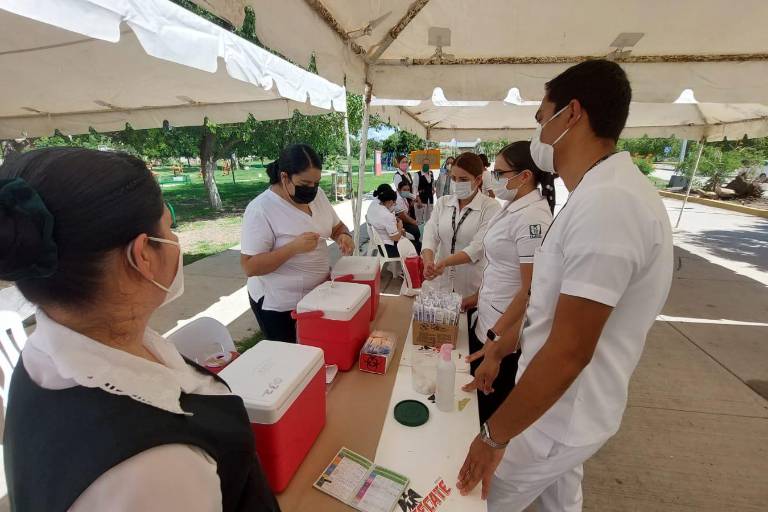 En Culiacán hay cuatro amparos para que menores de edad puedan ser vacunados contra Covid