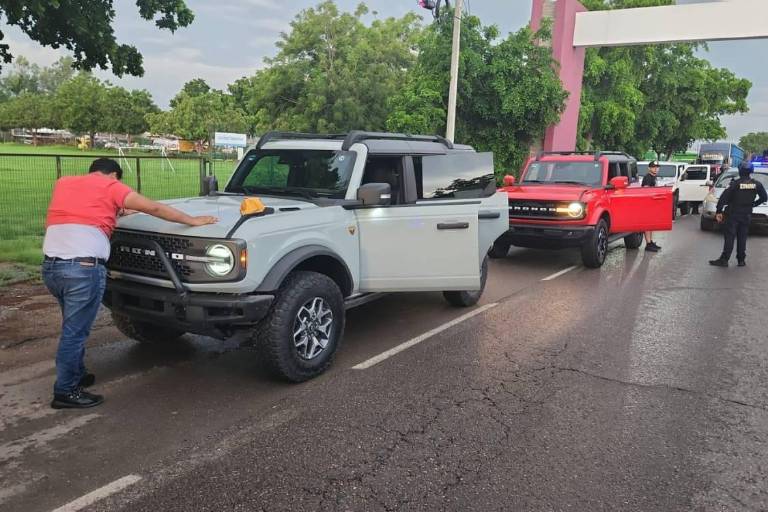 Grupo musical detenido por simular estar armado faltó a la ley, dice Rocha Moya