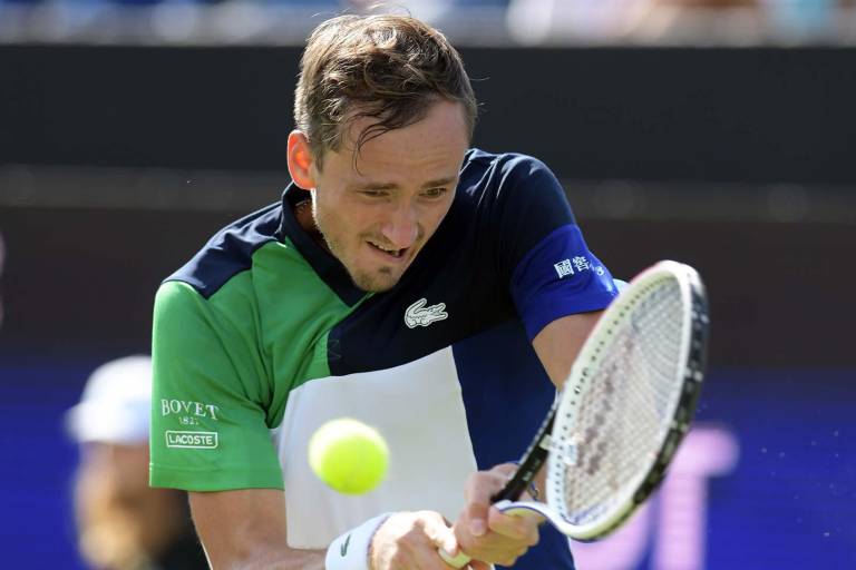 Medvedev desbancará a Djokovic de la cima del tenis mundial, pese a perder final ante el número 205