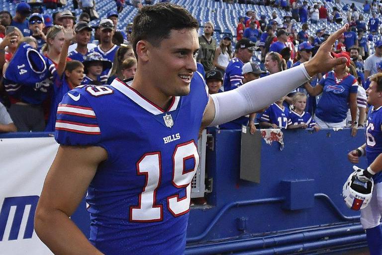 Novato de Bills, Matt Araiza, acusado de participar en la violación en grupo de una menor