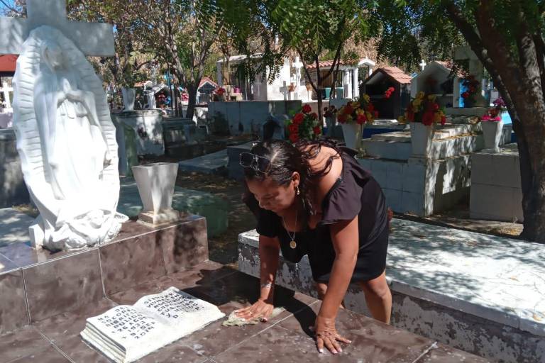 ‘Es muy triste para mí no tener a mi mamá’: Velia Rosa Mendoza