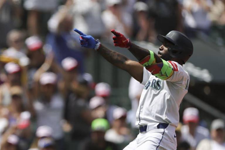 Randy Arozarena se la vuela en triunfo de Marineros ante Piratas