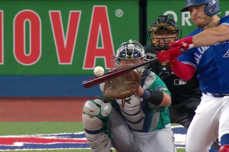 Alejandro Kirk conduce victoria de Azulejos sobre Marineros