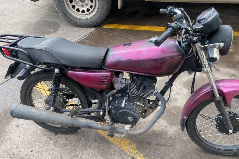 Arrestan en Culiacán a joven que conducía moto robada