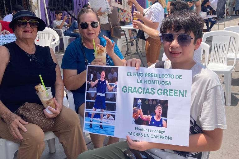 Vecinos, amigos y ciudadanos de Mazatlán comienzan a llenar la Colonia Montuosa para apoyar al ‘Green’