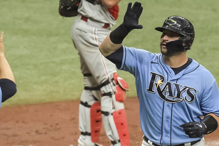Rays ganan y amplían ventaja en el Este