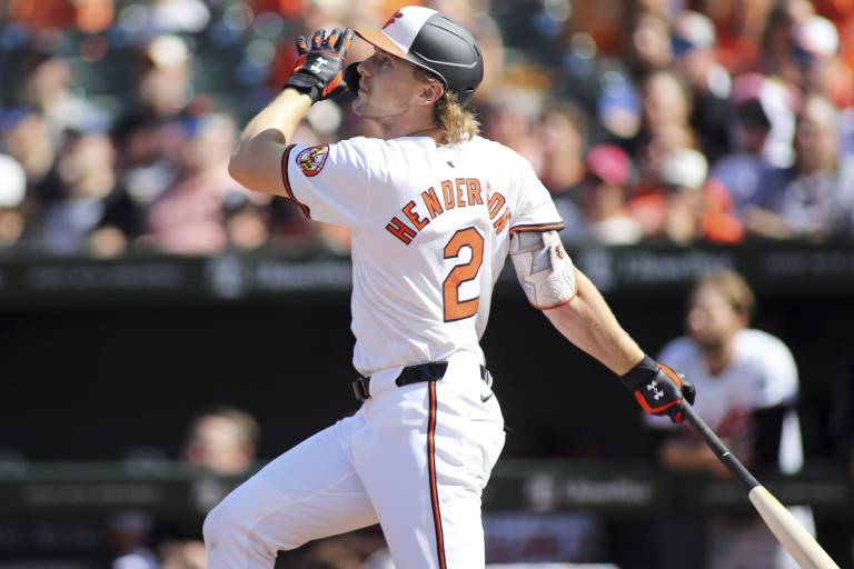 Henderson empató a Ripken Jr. y Tejada en la historia de Orioles
