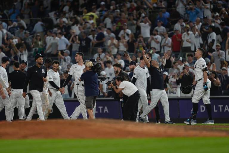 Yanquis aseguran su pase a octubre con dramática victoria sobre los Medias Blancas