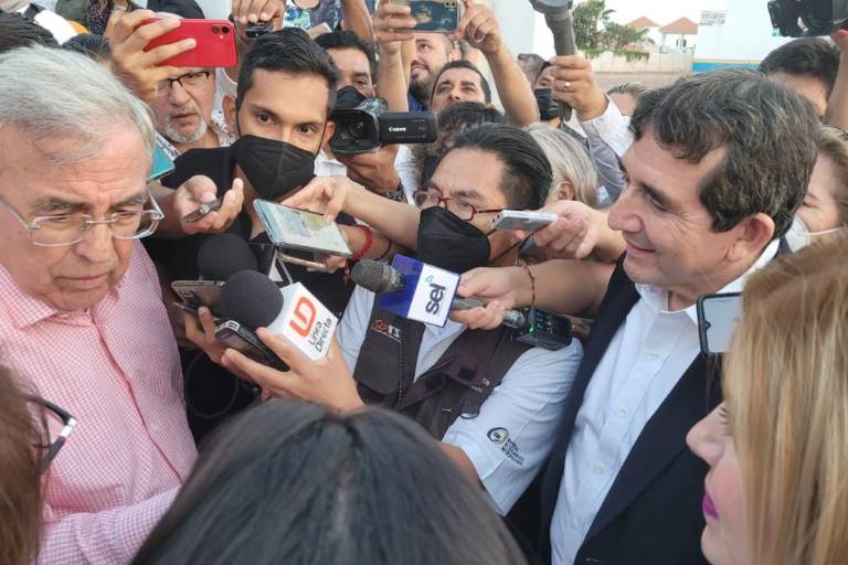 Estrada Ferreiro se ‘ha enloquecido’ con el asunto, revira Rocha Moya sobre acusaciones del Alcalde de Culiacán