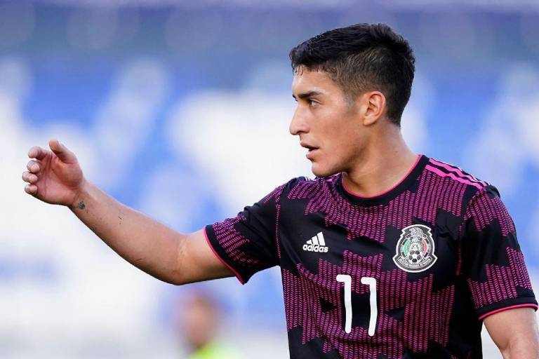 México pierde dos partidos amistosos por convocar a Zendejas