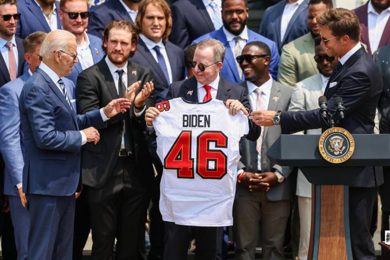 Joe Biden recibe en la Casa Blanca a Tom Brady y los Buccaneers de Tampa Bay