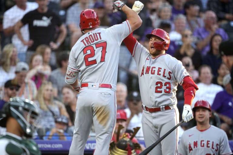 ¡Histórica paliza! Angelinos truena con 25 carreras en Colorado