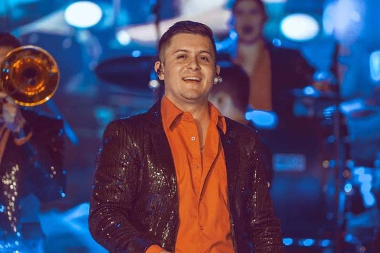Eduardo Loaiza, vocalista de Los Recoditos, anuncia que será papá