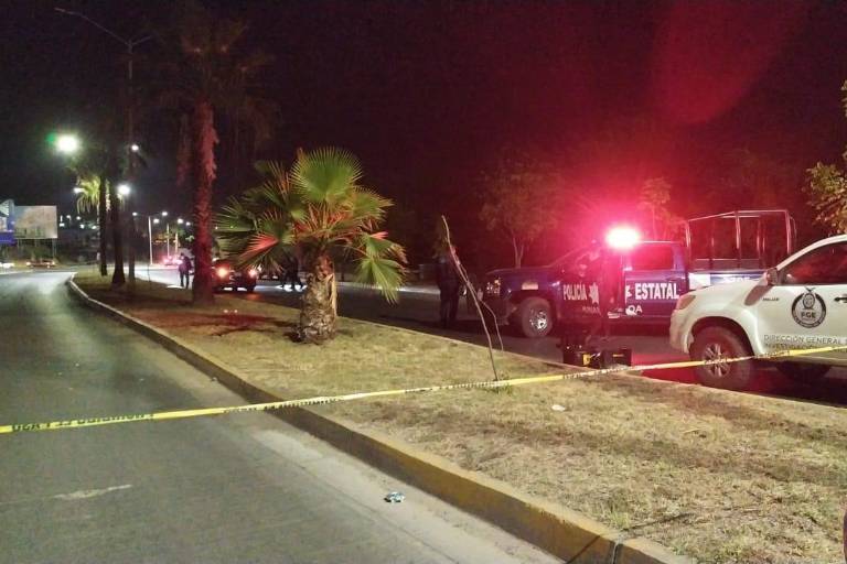 Se enfrentan a balazos grupos armados por el Malecón Nuevo en Culiacán; no hubo heridos