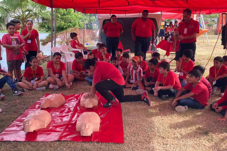 Aprenden jugando niños y niñas sobre qué hacer en caso de accidente en su casa o escuela