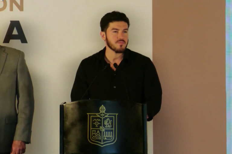 Gobierno de Nuevo León anuncia creación de fondo para becar e indemnizar a familias de víctimas